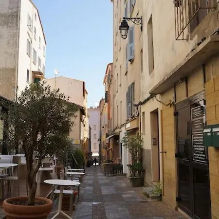 F3 Hyper Centre Vieille Coeur Historique D'ajaccio Apartment *